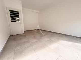  Appartement à louer 2 pièces 43 m²