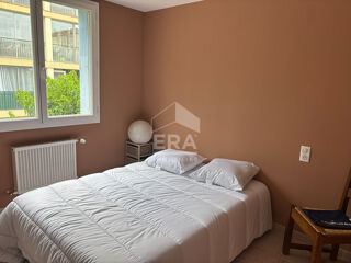  Appartement à louer 4 pièces 92 m²