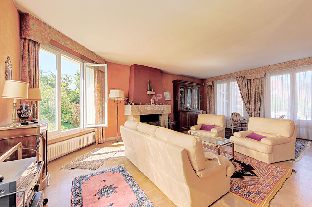 Vente Maison Maison à vendre à Saint-Germain-en-Laye - Sous-préfecture Saint germain en laye