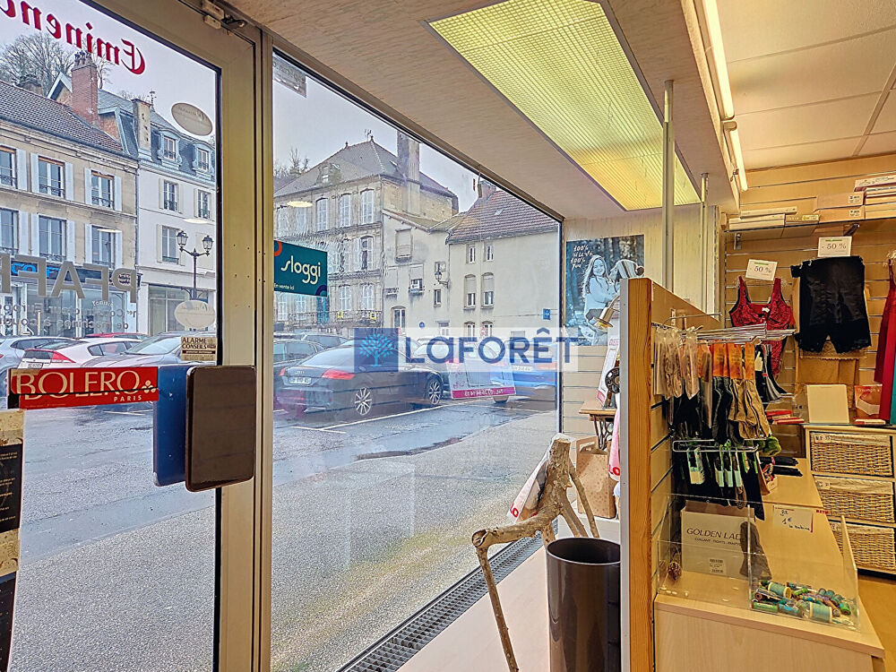   Local commercial Joinville Joinville