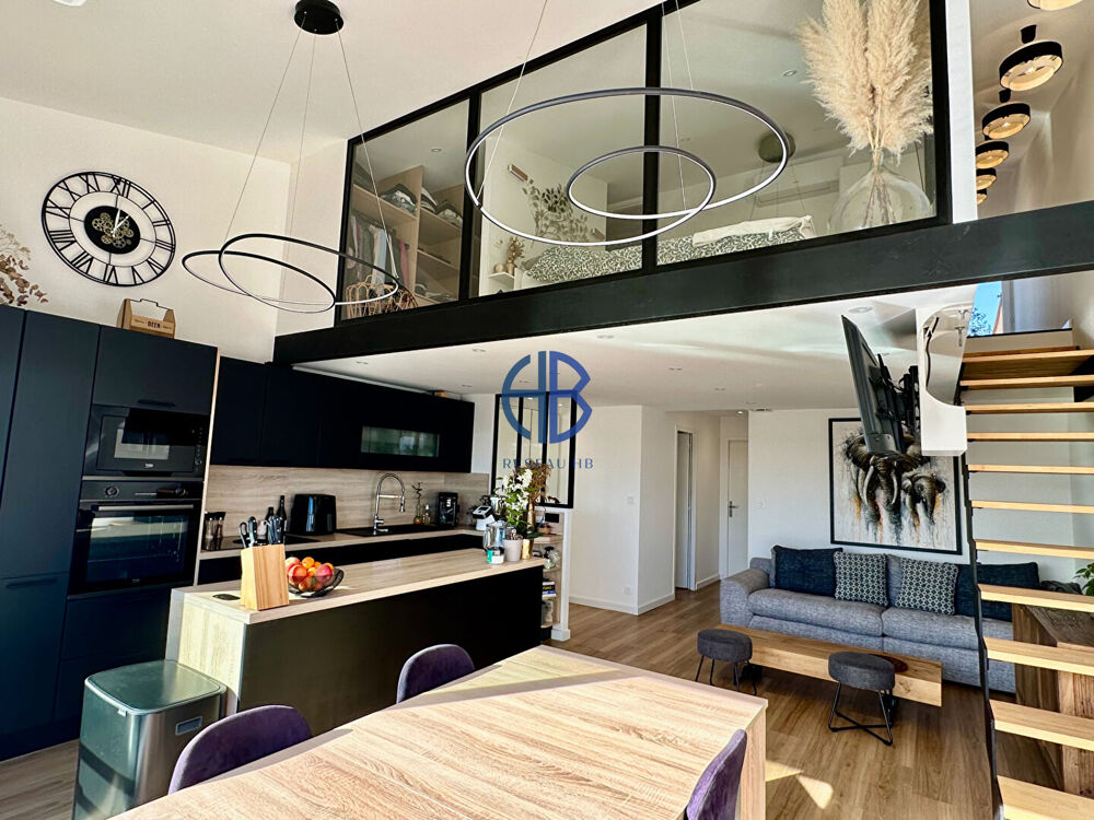 Superbe duplex T4 vue mer et parking - Secteur Centre Port