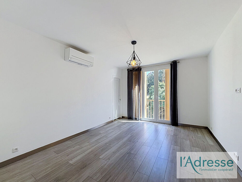 Location Appartement Appartement Ajaccio 2/3 pièces 54.45 m2  - Rue Henri Maillot - Climatisé -  parking collectif Ajaccio