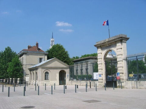  Parking / Garage � louer 