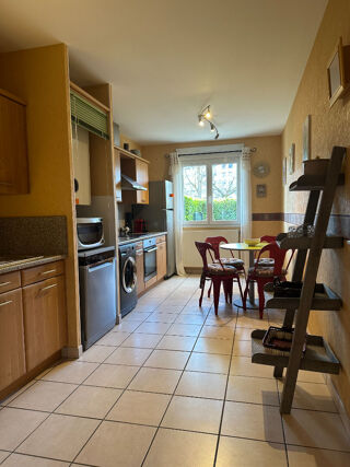  Appartement à louer 3 pièces 78 m²