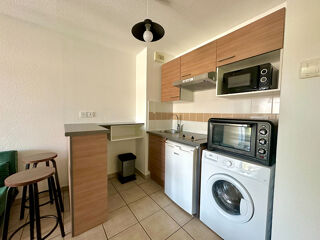  Appartement à louer 2 pièces 32 m²