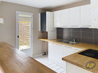  Maison à louer 4 pièces 83 m²