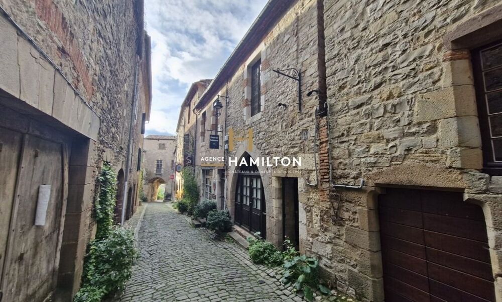 MAISON DU XIV SIECLE A RENOVER