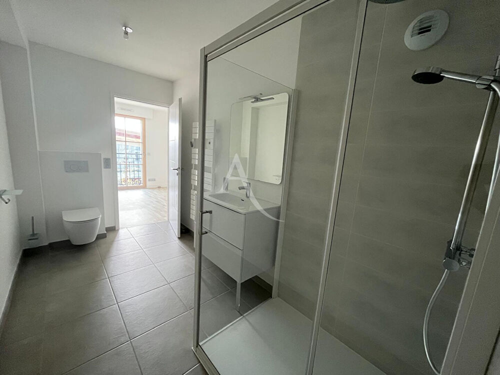 Apppartement T2 + PARKING COUVERT - RESIDENCE DE STANDING