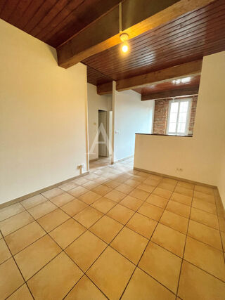 Appartement à louer 3 pièces 45 m²