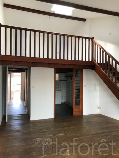  Appartement � louer 3 pi�ces 81 m�