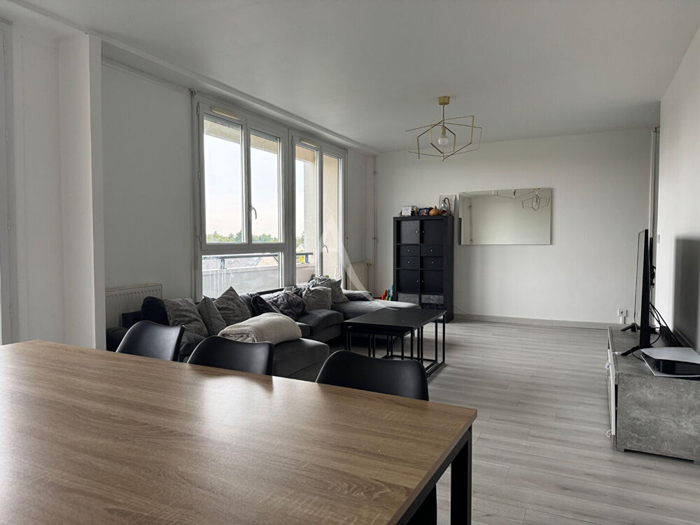Appartement 3 pièces 80 m² · à Trelaze · 80 m² · 165 160 €