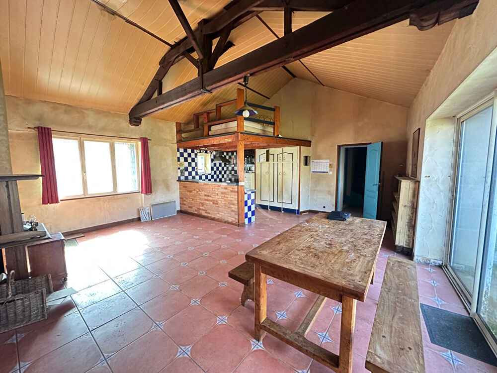Maison de bourg 123 m² à vendre à Maché