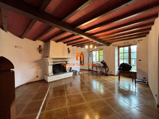  Maison � vendre 6 pi�ces 211 m�