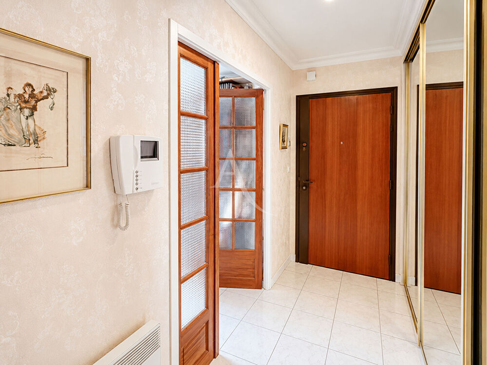Vente Appartement Appartement  3 pièces avec garage et cave en centre ville Les sables d olonne