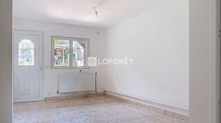  Appartement à louer 4 pièces 64 m²