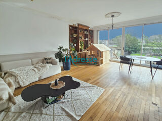  Maison � vendre 12 pi�ces 314 m�