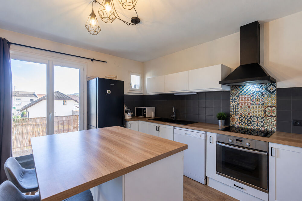 AGENCE IMMOBILIERE LAFORET - EXCLUSIVITE - "OXALIS" - ANNECY - APPARTEMENT T2 de 55,86m² - BALCON - CAVE - DERNIER ETAGE