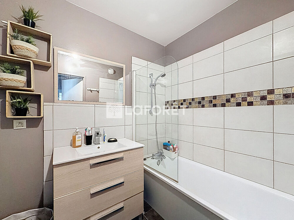 Vente Appartement Le Plessis-Robinson ? Au coeur de ville, 3 pièces lumineux avec balcons Le plessis robinson