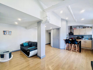  Appartement à louer 3 pièces 58 m²