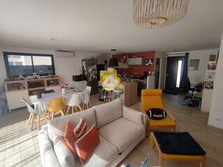  Maison  vendre 4 pices 82 m