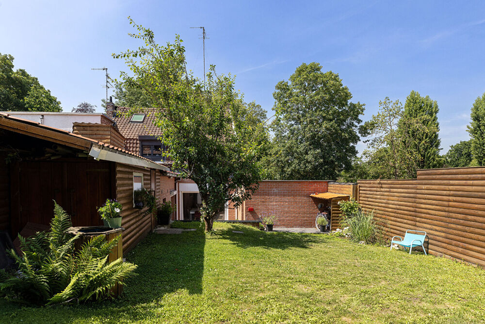 Maison flamande semi-indiv rénovée -110 m² - 3 chambres - Jardin- Garage ?