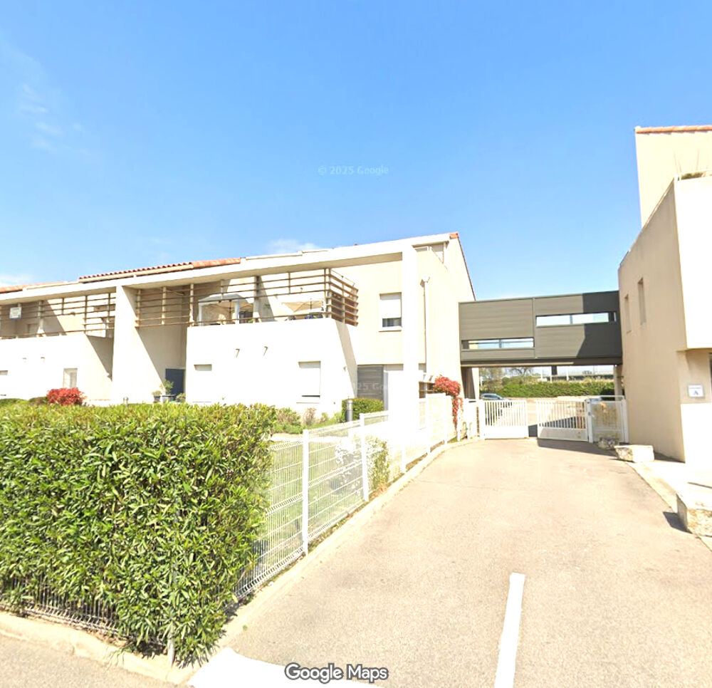 EXCLUSIVITE FOS SUR MER TYPE 4