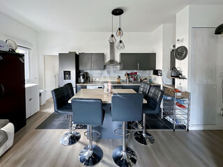  Appartement � vendre 4 pi�ces 80 m�