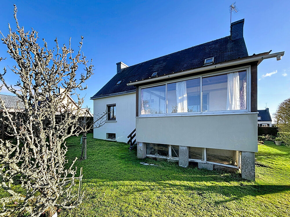 Vente Maison MELLAC - Maison familiale, 120m², 4 chambres, sous sol complet 90m², grenier 30m² Mellac