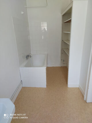 Location Appartement Appartement centre ville Verneuil Sur Avre - 36.13 m2 chauffage et eau compris dans les charges Verneuil d avre et d iton
