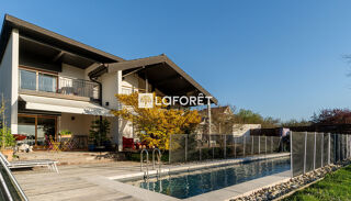  Maison � vendre 6 pi�ces 204 m�