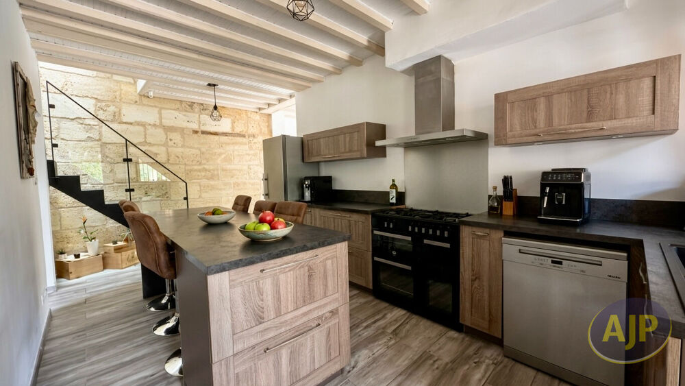 Maison pierre, 5 chambres et 1 bureau, Cussac le vieux !