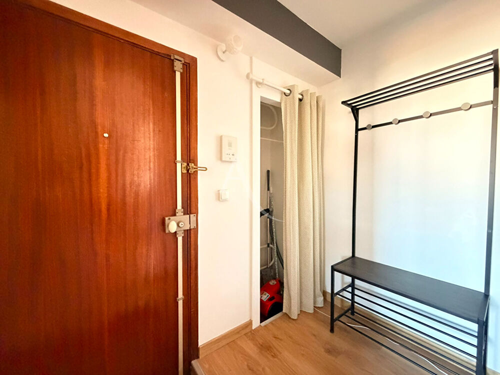 Location Appartement TYPE 5 MEUBLÉ, REIMS - CLÉMENCEAU Reims