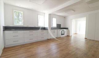  Maison  vendre 7 pices 240 m