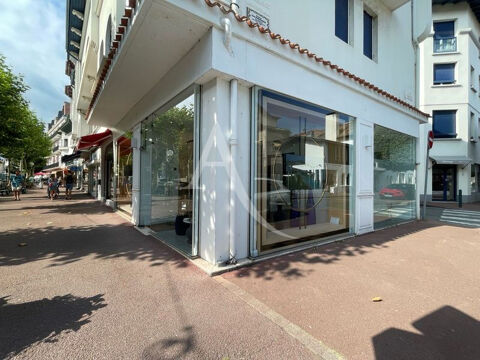 Local commercial de 51 m&sup2;,  en angle, sur avenue principale, bail 3/6/9 2950 64500 Saint jean de luz
