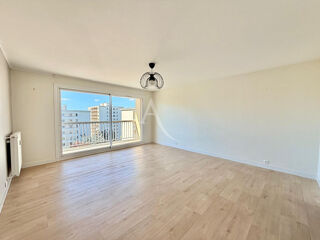  Appartement � louer 3 pi�ces 76 m�