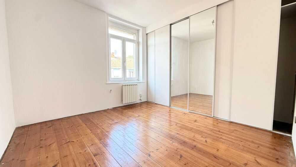Maison 3 chambres avec extérieure et dépendance