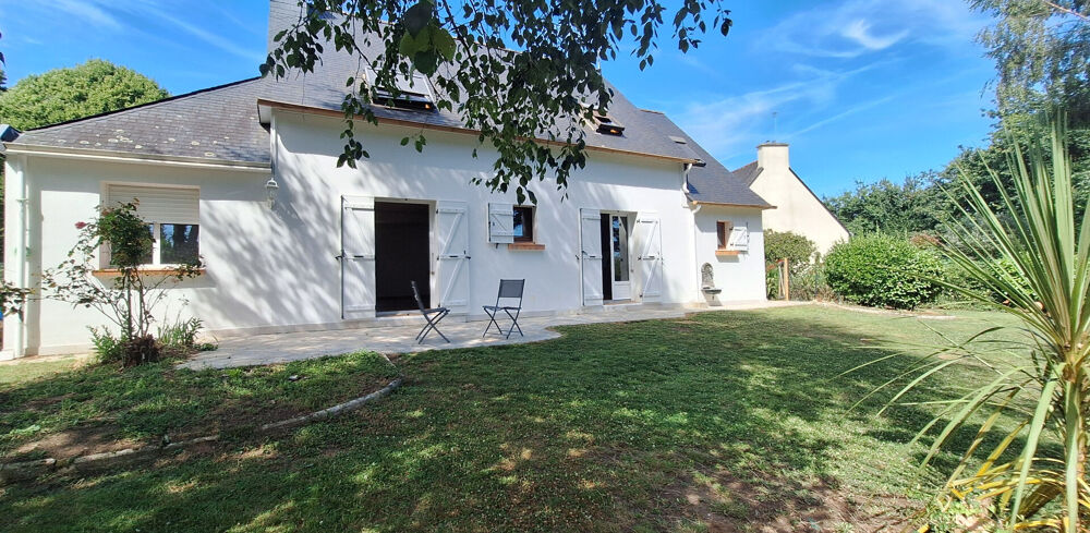 Fouesnant, bourg à pied, jolie maison de 4 chambres, sur un beau terrain arboré de 700 m² !