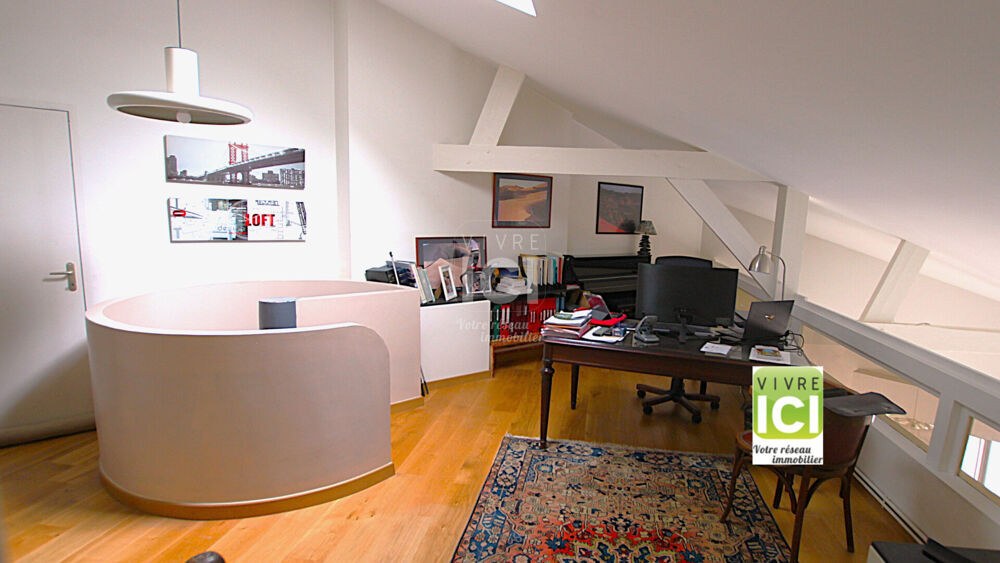 Vente Maison Maison  d'architecte 240 m² - Haute Goulaine 6 pièce(s) Haute goulaine