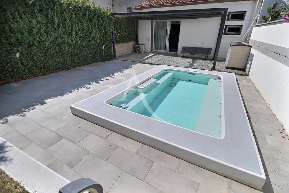 Vente Maison À VENDRE MAISON DE VILLAGE ATYPIQUE AVEC PISCINE, TERRASSE ET GRAND GARAGE Cabestany