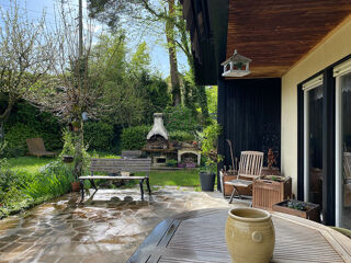  Maison  vendre 7 pices 245 m