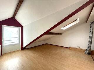  Appartement à louer 3 pièces 58 m²