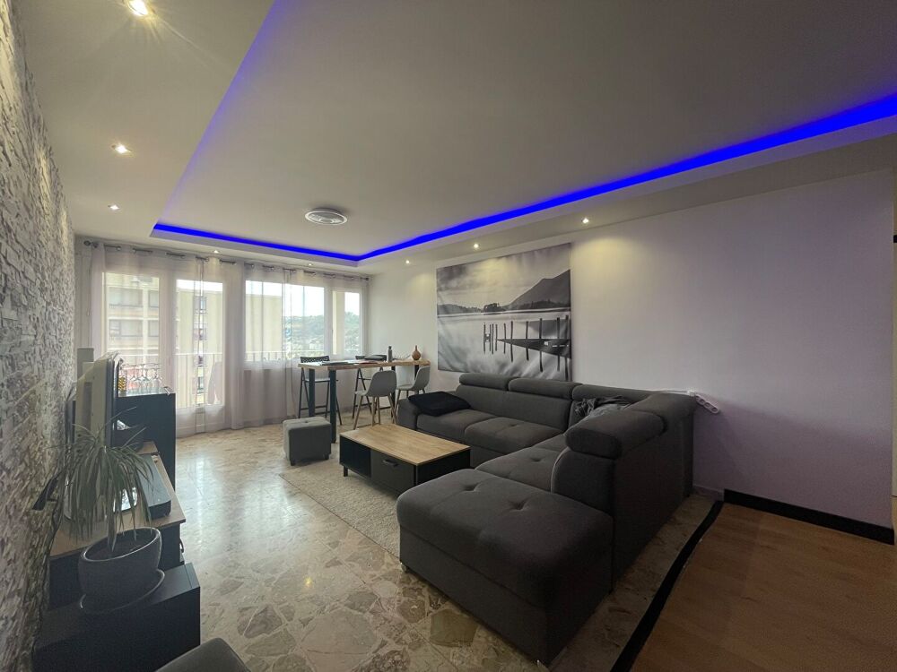 Location Appartement T3 de 69m² - VIENNE Vienne
