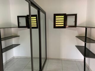  Maison � vendre 4 pi�ces 200 m� Nguerigne