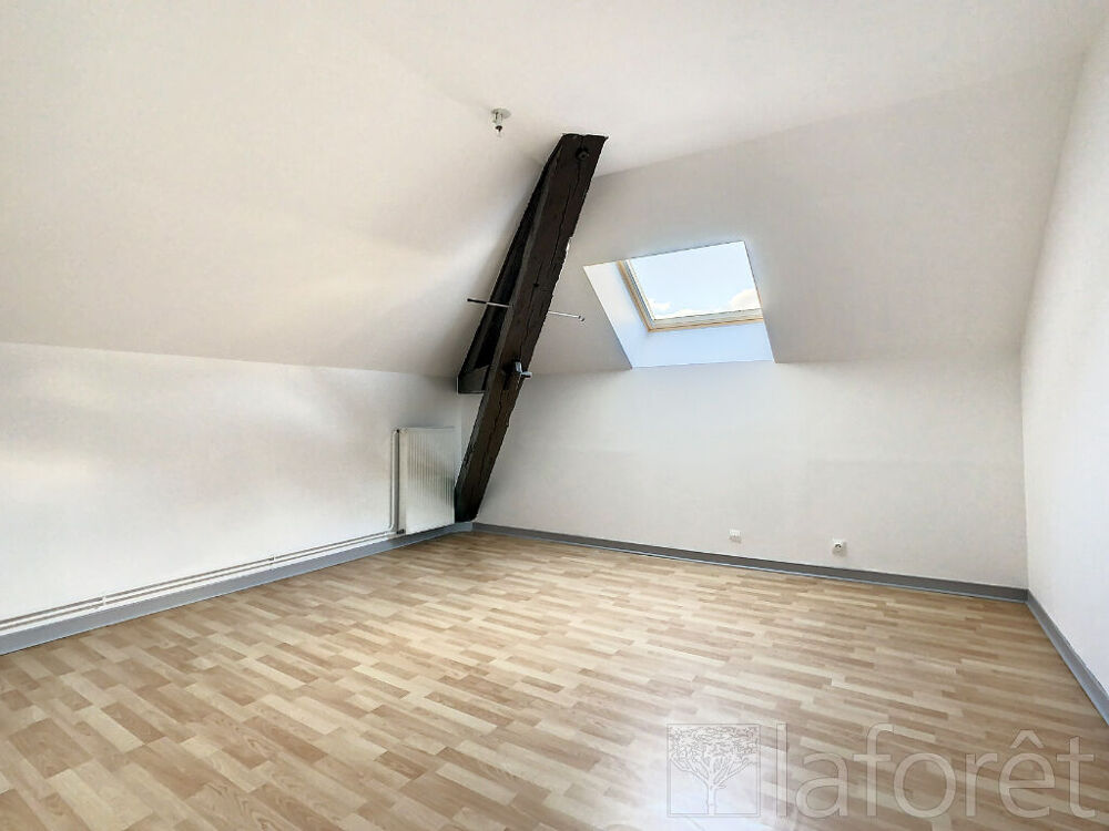 Location Appartement Appartement Neufchâteau 4 pièce(s) 88m2 Neufchateau