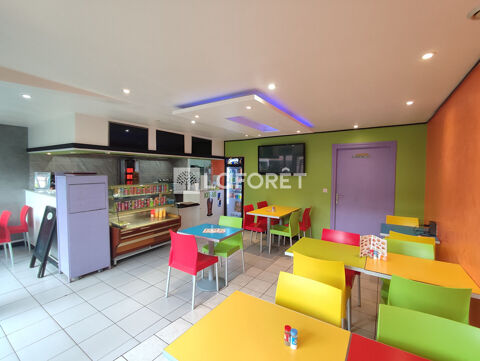   Pour investisseur : Local commercial loué en vente à Ploërmel 52 m2 