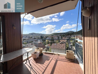 Vente Appartement T4 106 m2 + garage et cave dans résidence avec ascenseur  LE PUY Vals pres le puy