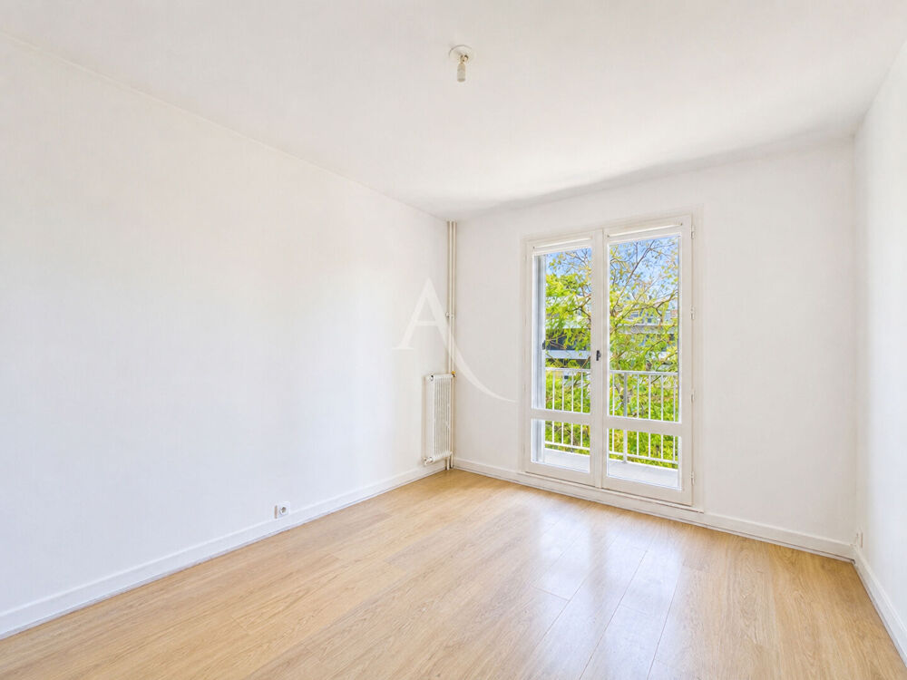 Appartement Sucy En Brie 2 pièce(s) 45.41 m2