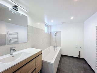  Appartement  louer 4 pices 113 m
