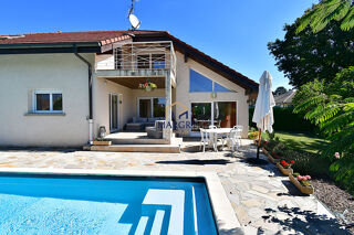  Maison  vendre 6 pices 176 m