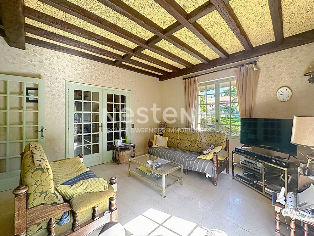 Vente Maison Maison familiale 5 pièces 4 chambres avec jardin, garage et caves - 69500 BRON Bron